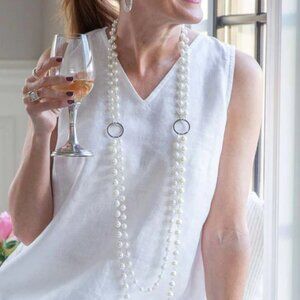 Crown Linen Designs Sleeveless White Tiered Top V-Neck Size XS NWOT